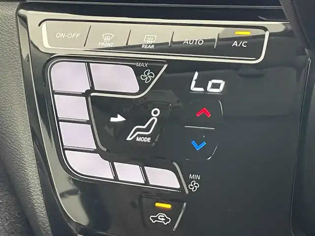 日産 デイズ ボレロ 愛知県 2020(令2)年 2.3万km ピンクⅡ 純正９型ナビ　フルセグＴＶ　Ｂｌｕｅｔｏｏｔｈ　全方位カメラ　ＥＴＣ　ナビ連動純正ドラレコ　ボレロハーフレザー専用シート　オートライト　エマブレ　衝突軽減装置　ツートンカラー　コーナーセンサー　禁煙車