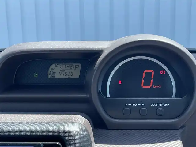 トヨタ スペイド F 滋賀県 2016(平28)年 4.2万km ブラックマイカ 純正ナビ/(ワンセグ/Bluetooth/CD)/衝突軽減ブレーキ/車線逸脱/横滑り防止/片側電動スライドドア/アイドリングストップ/HIDオートライト/オートハイビーム/純正フロアマット/ドライブレコーダー/ETC/電動格納ミラー/ドアバイザー