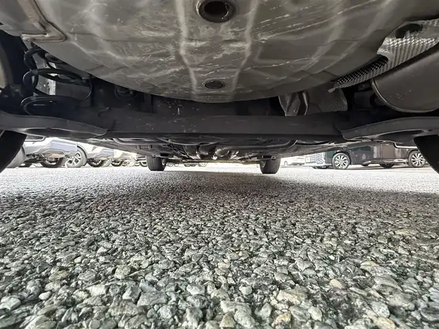 日産 ノート e－パワー X 千葉県 2018(平30)年 4.5万km ブリリアントホワイトパール 純正SDナビ（AM/FM/CD/Bluetooth）/フルセグTV/バックカメラ/前後ドライブレコーダー/インテリジェントエマージェンシーブレーキ/横滑り防止装置/車線逸脱防止支援システム/盗難警報装置/コーナーセンサー/ETC/LEDヘッドライト/純正アルミホイール/純正フロアマット