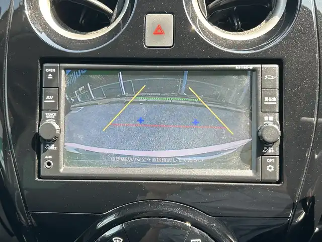 日産 ノート e－パワー X 千葉県 2018(平30)年 4.5万km ブリリアントホワイトパール 純正SDナビ（AM/FM/CD/Bluetooth）/フルセグTV/バックカメラ/前後ドライブレコーダー/インテリジェントエマージェンシーブレーキ/横滑り防止装置/車線逸脱防止支援システム/盗難警報装置/コーナーセンサー/ETC/LEDヘッドライト/純正アルミホイール/純正フロアマット