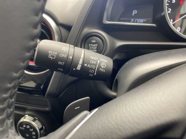 マツダ マツダ２ 15スポルト 愛知県 2023(令5)年 2.2万km スノーフレイクホワイトパールマイカ 純正8型ナビ/全方位カメラ/クルーズコントロール/ヘッドアップディスプレイ/ブラインドスポットモニター/コーナーセンサー/純正アルミホイール/パドルシフト/LEDヘッドライト/レーンキープアシスト/ETC/衝突軽減システム/ワンセグ/CD DVD/Bluetooth/ステアリングスイッチ/スマートキー/プッシュスタート