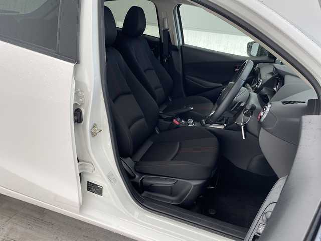 マツダ マツダ２ 15スポルト 愛知県 2023(令5)年 2.2万km スノーフレイクホワイトパールマイカ 純正8型ナビ/全方位カメラ/クルーズコントロール/ヘッドアップディスプレイ/ブラインドスポットモニター/コーナーセンサー/純正アルミホイール/パドルシフト/LEDヘッドライト/レーンキープアシスト/ETC/衝突軽減システム/ワンセグ/CD DVD/Bluetooth/ステアリングスイッチ/スマートキー/プッシュスタート