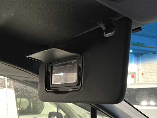 ホンダ フリード スパイク G ジャストセレクション 道央・札幌 2012(平24)年 9.1万km ポリッシュドメタルメタリック 社外ナビ（AM/FM/CD/DVD/BT/TVフルセグ）/ETC/片側電動パワースライドドア（助手席側）/片側イージークローザードア（運転席側）/横滑り防止装置/ECONモード/オートエアコン/リアデフォッガースイッチ/電動格納ミラー/純正フロアマット/ドアバイザー/積み込み冬タイヤ（純正ホイールカバー）/ISOFIX/社外エンジンスターター