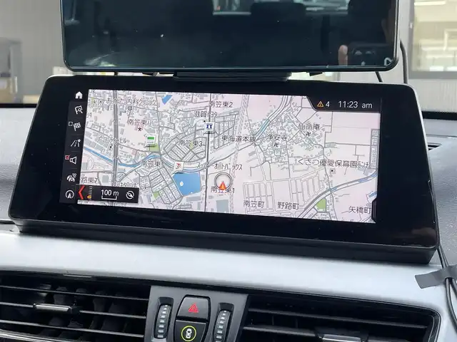 ＢＭＷ Ｘ１ sDrive 18i 滋賀県 2019(令1)年 4.7万km パール 純正10.2インチナビ/バックカメラ/前後ドライブレコーダー/コーナーセンサー/ビルトインETC/電動パーキングブレーキ/MTモード付AT/衝突被害軽減システム/オートライト/ルーフレール/純正アルミホイール