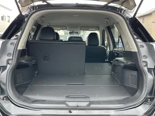 日産 エクストレイル 20X 道央・札幌 2015(平27)年 7.3万km ダイヤモンドブラック ４WD/純正SDナビ/AM/FM/SD/CD/DVD/AUX/フルセグ/横滑り防止装置/ダウンヒルアシストコントロール/バックカメラ/アイドリングストップ/前席シートヒーター/レザーシート/革巻きステアリング/プッシュスタート/スマートキー/キセノンヘッドライト/オートライト/フォグランプ/ヘッドライトレベライザー/電動格納ミラー/ヒーテッドドアミラー/ウィンカーミラー/純正フロアマット/ドアバイザー/スペアキー/純正フエンジンスターター/ルーフレール