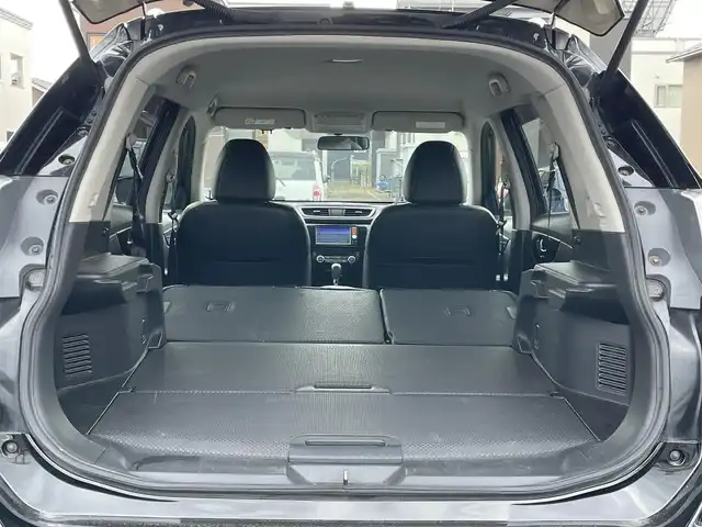 日産 エクストレイル 20X 道央・札幌 2015(平27)年 7.3万km ダイヤモンドブラック ４WD/純正SDナビ/AM/FM/SD/CD/DVD/AUX/フルセグ/横滑り防止装置/ダウンヒルアシストコントロール/バックカメラ/アイドリングストップ/前席シートヒーター/レザーシート/革巻きステアリング/プッシュスタート/スマートキー/キセノンヘッドライト/オートライト/フォグランプ/ヘッドライトレベライザー/電動格納ミラー/ヒーテッドドアミラー/ウィンカーミラー/純正フロアマット/ドアバイザー/スペアキー/純正フエンジンスターター/ルーフレール