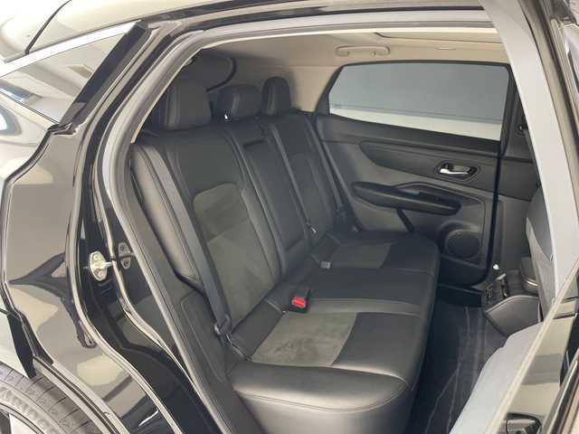 日産 アリア B6 愛知県 2022(令4)年 3.2万km 黒 プロパイロット/ 純正12.3型ディズプレイオーディオナビ/三眼LEDヘッドライト/サンルーフ/全方位カメラ/レーダークルーズコントロール/シートヒーター/バックカメラ/電動リアゲート/パワーシート/コーナーセンサー/純正アルミホイール/ETC2.0/ブラインドスポットモニター/ステアリングヒーター/インテリジェントミラー/オートマチックハイビーム/ワイヤレス充電機/フルセグ/Bluetooth/ステアリングスイッチ/スマートキー/プッシュスタート