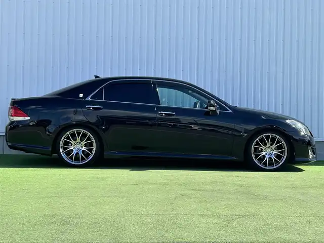 トヨタ クラウン アスリート 香川県 2011(平23)年 4.3万km ブラック 純正8インチHDDナビ/→フルセグ/CD/DVD/USB/AUX/バックカメラ/テイン車高調/RAYS19インチアルミ/純正シートカバー/前席パワーシート/運転席シートヒーター/MTモード付AT/クルーズコントロール/クリアランスソナー/革巻きステアリング/ステアリングリモコン/横滑り防止装置/盗難防止装置/ビルトインETC/純正フロアマット/プッシュスタート/スマートキー