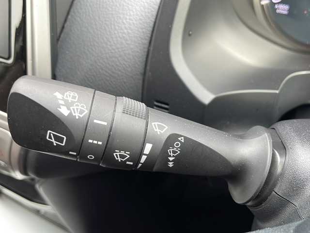 トヨタ ランドクルーザー プラド TX 岩手県 2022(令4)年 7.3万km ブラック 7人乗 サンルーフ ルーフレール ナビ 前後ドラレコ ETC フルセグ セーフティセンス レーダークルーズコントロール 革調シートカバー 純正17AW オートLEDライト フォグランプ ヘッドライトウォッシャー スペアタイヤ 純正エンジンスターター