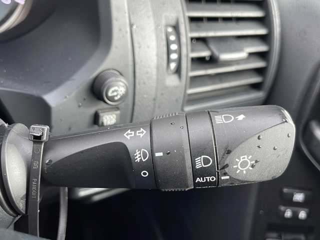 トヨタ ランドクルーザー プラド TX 岩手県 2022(令4)年 7.3万km ブラック 7人乗 サンルーフ ルーフレール ナビ 前後ドラレコ ETC フルセグ セーフティセンス レーダークルーズコントロール 革調シートカバー 純正17AW オートLEDライト フォグランプ ヘッドライトウォッシャー スペアタイヤ 純正エンジンスターター