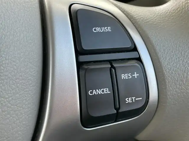 スズキ スペーシア T 千葉県 2016(平28)年 5.1万km 白 純正7インチナビ/Bluetooth/全方位カメラ/片側パワースライドドア/フルセグTV/クルーズコントロール/デュアルブレーキサポートシステム/ETC/オートライト/プッシュスタート/ターボ/D席シートヒーター/スマートキー