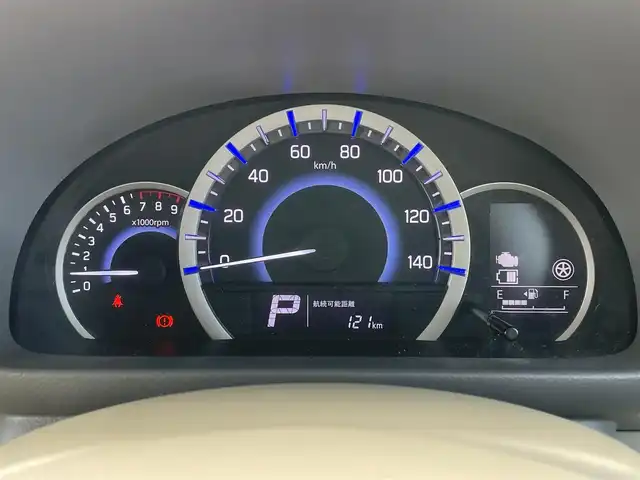 スズキ スペーシア T 千葉県 2016(平28)年 5.1万km 白 純正7インチナビ/Bluetooth/全方位カメラ/片側パワースライドドア/フルセグTV/クルーズコントロール/デュアルブレーキサポートシステム/ETC/オートライト/プッシュスタート/ターボ/D席シートヒーター/スマートキー