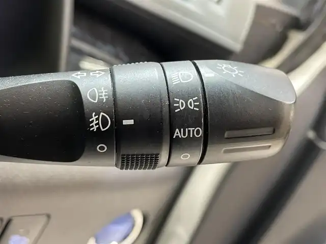 トヨタ アルファードハイブリット SR 岩手県 2018(平30)年 9.5万km ホワイトパールクリスタルシャイン 4WD/純正10型ナビ/衝突軽減システム/追従クルーズコントロール/レーンキープアシスト/ビルトインETC/純正フリップダウンモニター/純正エンジンスターター/電子パーキングブレーキ/シートヒーター/エアシート/クリアランスソナー/ドライブレコーダー/前席パワーシート/運転席シートメモリー付き/オットマン/オートライト/オートハイビーム/三眼LEDヘッドライト/フォグライト/純正17インチアルミホイール