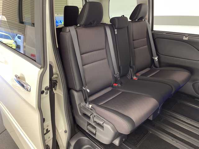 日産 セレナ ハイウェイスター G プロパイロットED 宮崎県 2016(平28)年 3.6万km ブリリアントホワイトパール 純正ナビ/Ｂｌｕｅｔｏｏｔｈ/ＨＤＭＩ　/ＣＤ／ＤＶＤ/プロパイロット/両側パワースライドドア/バックカメラ　/オートライト　/フリップダウンモニター　/スペアキー　/コーナセンサー/ＥＴＣ　/プッシュスタート