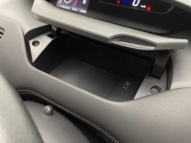 日産 セレナ ハイウェイスター G プロパイロットED 宮崎県 2016(平28)年 3.6万km ブリリアントホワイトパール 純正ナビ/Ｂｌｕｅｔｏｏｔｈ/ＨＤＭＩ　/ＣＤ／ＤＶＤ/プロパイロット/両側パワースライドドア/バックカメラ　/オートライト　/フリップダウンモニター　/スペアキー　/コーナセンサー/ＥＴＣ　/プッシュスタート