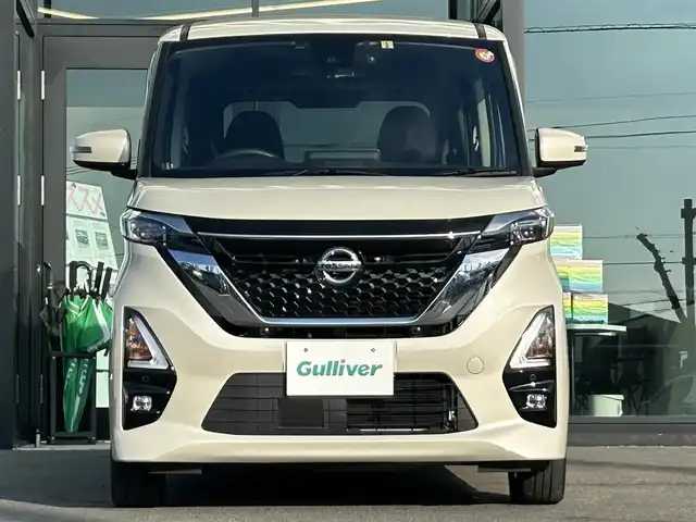 日産 ルークス HWS Gターボ プロパイロットED 愛媛県 2023(令5)年 0.4万km フローズンバニラパール 純正ナビ９インチナビ　/（AM/FM/Bluetooth/フルセグTV/HDMI）/アラウンドビューモニター　/プロパイロット/エマージェンシーブレーキ/両側電動スライドドア/ＥＴＣ/ナビ連動純正ドライブレコーダー/ＬＥＤヘッドライト　/オートハイビーム/横滑り防止装置　/盗難防止装置/ステアリングリモコン/フロアマット/ワンオーナー