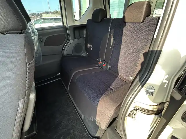 日産 ルークス HWS Gターボ プロパイロットED 愛媛県 2023(令5)年 0.4万km フローズンバニラパール 純正ナビ９インチナビ　/（AM/FM/Bluetooth/フルセグTV/HDMI）/アラウンドビューモニター　/プロパイロット/エマージェンシーブレーキ/両側電動スライドドア/ＥＴＣ/ナビ連動純正ドライブレコーダー/ＬＥＤヘッドライト　/オートハイビーム/横滑り防止装置　/盗難防止装置/ステアリングリモコン/フロアマット/ワンオーナー