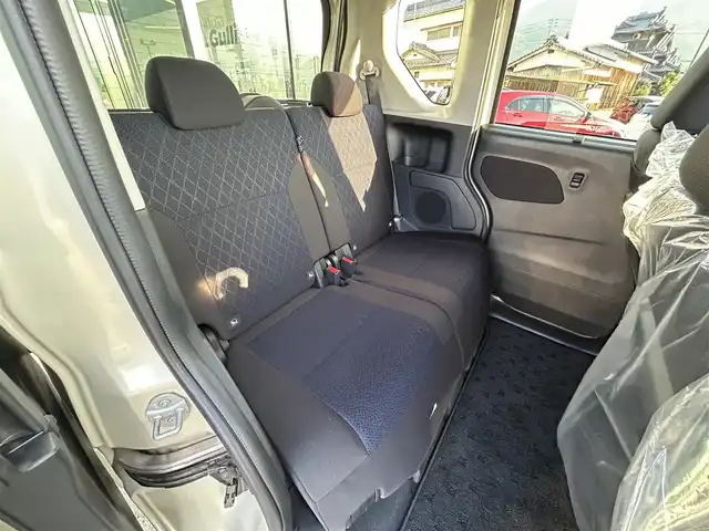 日産 ルークス HWS Gターボ プロパイロットED 愛媛県 2023(令5)年 0.4万km フローズンバニラパール 純正ナビ９インチナビ　/（AM/FM/Bluetooth/フルセグTV/HDMI）/アラウンドビューモニター　/プロパイロット/エマージェンシーブレーキ/両側電動スライドドア/ＥＴＣ/ナビ連動純正ドライブレコーダー/ＬＥＤヘッドライト　/オートハイビーム/横滑り防止装置　/盗難防止装置/ステアリングリモコン/フロアマット/ワンオーナー