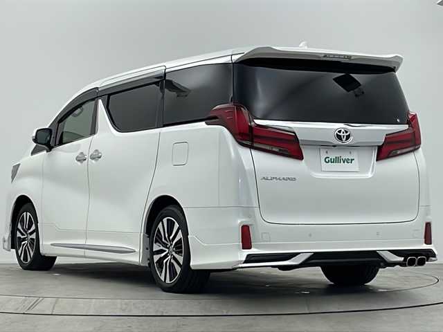 トヨタ アルファード S Cパッケージ 大阪府 2022(令4)年 2.4万km ホワイトパールクリスタルシャイン モデリスタエアロ/サンルーフ/純正9インチディスプレイオーディオ/【BT/フルセグTV/DVD/USB]/純正12.1インチ後席モニター/バックカメラ/ETC2.0/ドライブレコーダー/両側パワースライドドア/衝突被害軽減システム/コーナーセンサー前後/クルーズコントロール追従/オートライト/シーケンシャルターンランプ/パワーシート/パワーバックドア/オットマン/メモリシート/シートヒーター/シートベンチレーション/後席サンシェード/純正18インチAW/純正フロアマット