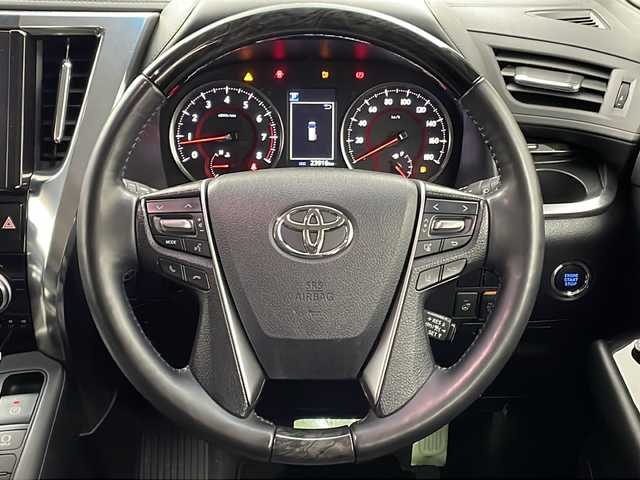 トヨタ アルファード S Cパッケージ 大阪府 2022(令4)年 2.4万km ホワイトパールクリスタルシャイン モデリスタエアロ/サンルーフ/純正9インチディスプレイオーディオ/【BT/フルセグTV/DVD/USB]/純正12.1インチ後席モニター/バックカメラ/ETC2.0/ドライブレコーダー/両側パワースライドドア/衝突被害軽減システム/コーナーセンサー前後/クルーズコントロール追従/オートライト/シーケンシャルターンランプ/パワーシート/パワーバックドア/オットマン/メモリシート/シートヒーター/シートベンチレーション/後席サンシェード/純正18インチAW/純正フロアマット