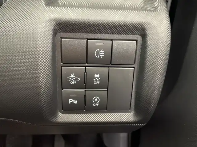 トヨタ ライズ Z 栃木県 2022(令4)年 1.3万km ブラックマイカメタリック ワンオーナー/純正9インチディスプレイオーディオ/（フルセグTV/Bluetooth/HDMI/USB/AppleCarPlay/AndroidAuto）/パノラミックビューモニター/レーダークルーズコントロール/ビルトインETC/前席シートヒーター/LEDヘッドライト/スマートアシスト3/衝突被害軽減システム/レーンキープアシスト/横滑り防止装置/スマートパノラマパーキングアシスト/前後コーナーセンサー/純正ドライブレコーダー/純正17インチアルミホイール/禁煙車/スマートキー/プッシュスタート/社外フロントバンパーガード/INNOルーフキャリア/INNOルーフボックス/スペアキー/電動パーキングブレーキ/取扱説明書/保証書