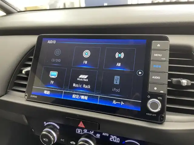 ホンダ フィット e:HEVホーム 滋賀県 2021(令3)年 3.4万km クリスタルブラックパール 禁煙車/純正ナビ/（CD/DVD/SD/Bluetooth/フルセグTV）/バックカメラ/ミラー型前後ドライブレコーダー/ビルトインETC/路外逸脱抑制機能/踏み間違い衝突軽減システム/先行車発進お知らせ/レーンキープアシストシステム/標識認識機能/革巻きステアリング/アダプティブクルーズコントロール/ステアリングリモコン/電動パーキングブレーキ/オートブレーキホールド/USB充電/ハーフレザーシート/LEDヘッドライト/オートヘッドライト/純正アルミホイール/社外フロアマット/スペアキー