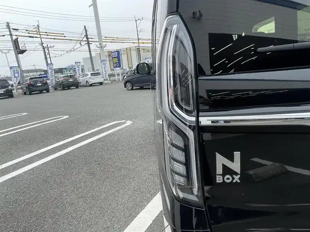 ホンダ Ｎ ＢＯＸ カスタム G L ホンダセンシング 熊本県 2017(平29)年 8.6万km クリスタルブラックパール (株)IDOMが運営する【じしゃロン熊本店】の自社ローン専用車両になります。こちらは現金またはオートローンご利用時の価格です。自社ローンご希望の方は別途その旨お申付け下さい　/純正ナビ（VXU-185NBi）/バックカメラ/フルセグテレビ/DVD/CD/Bluetooth接続/ビルトインETC/片側パワースライドドア/クルーズコントロール/LEDヘッドライト/オートライト/スマートキー