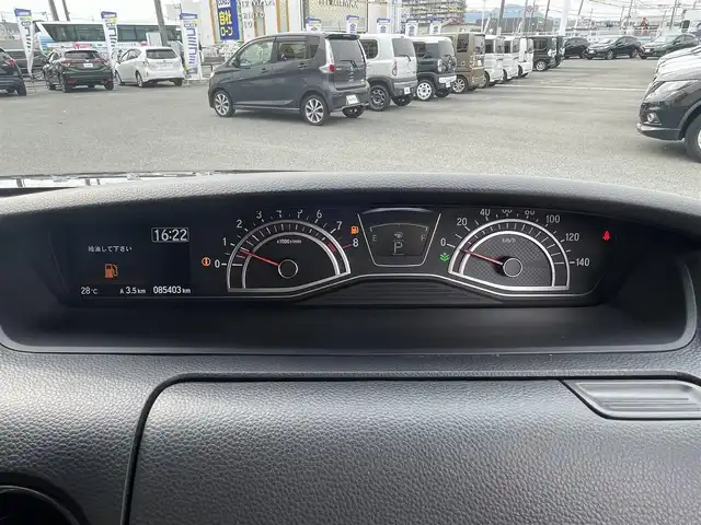 ホンダ Ｎ ＢＯＸ カスタム G L ホンダセンシング 熊本県 2017(平29)年 8.6万km クリスタルブラックパール (株)IDOMが運営する【じしゃロン熊本店】の自社ローン専用車両になります。こちらは現金またはオートローンご利用時の価格です。自社ローンご希望の方は別途その旨お申付け下さい　/純正ナビ（VXU-185NBi）/バックカメラ/フルセグテレビ/DVD/CD/Bluetooth接続/ビルトインETC/片側パワースライドドア/クルーズコントロール/LEDヘッドライト/オートライト/スマートキー