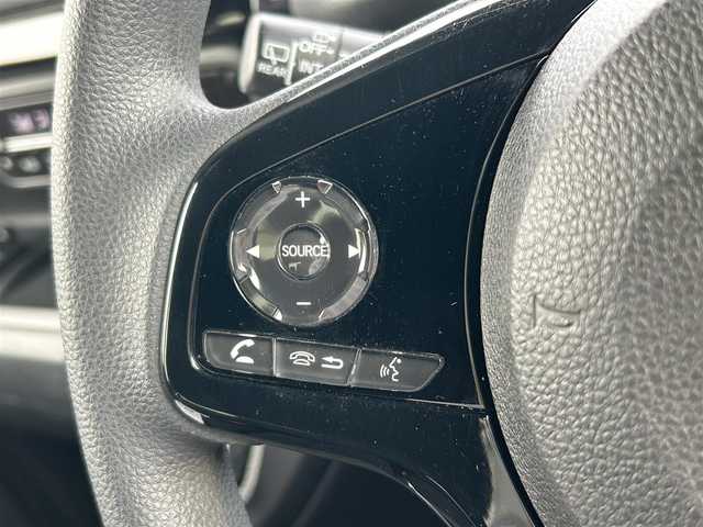 ホンダ Ｎ ＢＯＸ L 福岡県 2021(令3)年 3.1万km プラチナホワイトパール ・純正7インチナビ（CD/DVD/フルセグTV/AM/FM/iPod//SD/MusicRack/USB/Bluetooth/AUX/交通情報）/・バックカメラ/・ドライブレコーダー/・社外ETC/・両側パワースライドドア/・クリアランスソナー/・衝突被害軽減システム/・横滑り防止装置/・レーンキープアシスト/・LEDヘッドライト/・追従型クルーズコントロール/・ステアリングスイッチ/・シートヒーター/・電動格納ミラー/・純正サンシェード/・後席用テーブル