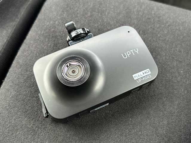 ホンダ Ｎ ＢＯＸ L 福岡県 2021(令3)年 3.1万km プラチナホワイトパール ・純正7インチナビ（CD/DVD/フルセグTV/AM/FM/iPod//SD/MusicRack/USB/Bluetooth/AUX/交通情報）/・バックカメラ/・ドライブレコーダー/・社外ETC/・両側パワースライドドア/・クリアランスソナー/・衝突被害軽減システム/・横滑り防止装置/・レーンキープアシスト/・LEDヘッドライト/・追従型クルーズコントロール/・ステアリングスイッチ/・シートヒーター/・電動格納ミラー/・純正サンシェード/・後席用テーブル