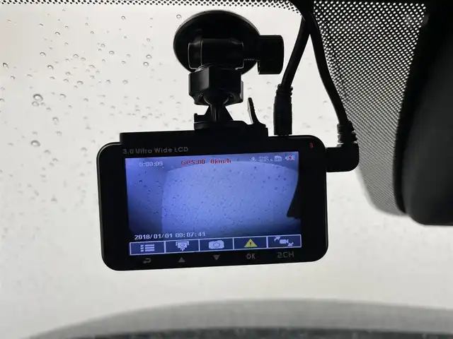 マツダ ＣＸ－８ XD プロアクティブ 大分県 2018(平30)年 4.5万km ジェットブラックマイカ 純正ナビ/（フルセグ/CD/DVD/Bluetooth）/全方位カメラ/衝突軽減ブレーキ/レーダークルーズコントロール/レーンアシスト/オートハイビーム/前後ドライブレコーダー/ステアリングヒーター/運転席パワーシート/（ポジションメモリー付き）/電動パーキングブレーキ/オートブレーキホールド/ETC/社外アルミホイール/スマートキー・プッシュスタート/保証書・取扱説明書