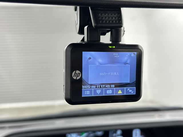 トヨタ アクア G 三重県 2015(平27)年 5.6万km グレーメタリック 純正ナビ　/【ＴＶ／Ｂｌｕｅｔｏｏｔｈ】　/クルーズコントロール　/前後ドライブレコーダー　/プッシュスタート／スマートキー　/電動格納サイドミラー　/ヘッドライトレベライザー　/オートライト機能　/スペアキー有