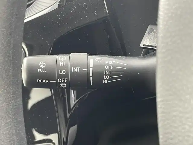 トヨタ アクア S 埼玉県 2020(令2)年 1.9万km スーパーホワイトⅡ セーフティセンス　社外ナビ　ＥＴＣ　ドライブレコーダー　ＣＤ再生　Ｂｌｕｅｔｏｏｔｈ　オートハイビーム　オートエアコン　パワーステアリング　パワーウインドウ　フロアマット　リモコンキー