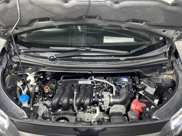 ホンダ フリード クロスター ホンダセンシング 沖縄県 2020(令2)年 4.5万km クリスタルブラックパール 禁煙車/純正９インチプレミアムインターナビ　/ホンダセンシング　/両側電動パワースライドドア　/フルセグＴＶ　/バックカメラ　/ハーフレザーシート　/ＵＳＢ　/クルーズコントロール　/ステアリングリモコン
