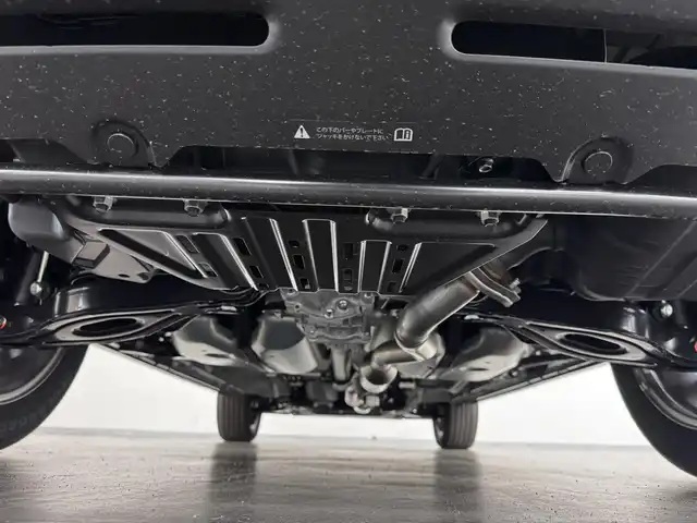 三菱 デリカＤ：５ シャモニー 三重県 2025(令7)年 0.1千km グラファイトグレーメタリック/ブラックマイカ 登録済未使用車/ディーゼル・ターボ/フルタイム4WD/MTモード付インパネ8AT/アルパイン・11インチナビ『ビッグX』EX11NX/（CD/DVD/TV/SD/FM/AM/USB/Bluetooth/外部入力/HDMI/AppleCarPlay/AndroidAuto）/12.8インチ 純正 後席フリップダウンモニター RXH12X-L/マルチアラウンドモニター/両側オートスライドドア/e-Assist/・衝突被害軽減ブレーキシステム/・車線逸脱警報システム/・レーダークルーズコントロールシステム/・オートハイビーム/・誤発進抑制機能（前進時）/・後側方車両検知警報システム（レーンチェンジアシスト機能付）［BSW/LCA］/・後退時交差車両検知警報システム［RCTA］/装備/・キャプテンシート（7人乗り）/・ハーフレザーシート/・シートヒーター（D/N）/・パワーシート（D6way）/・エレクトリックテールゲート（電動バックドア）/・左右独立オートエアコン/・後席クーラー＆ヒーター/・AC100V電源コンセント（100W）/・オートライト/・LED ヘッドランプ＋フロントフォグランプ/・パドルシフト/・オートワイパー/・純正18inAW/・プッシュスタート/・保/取/など