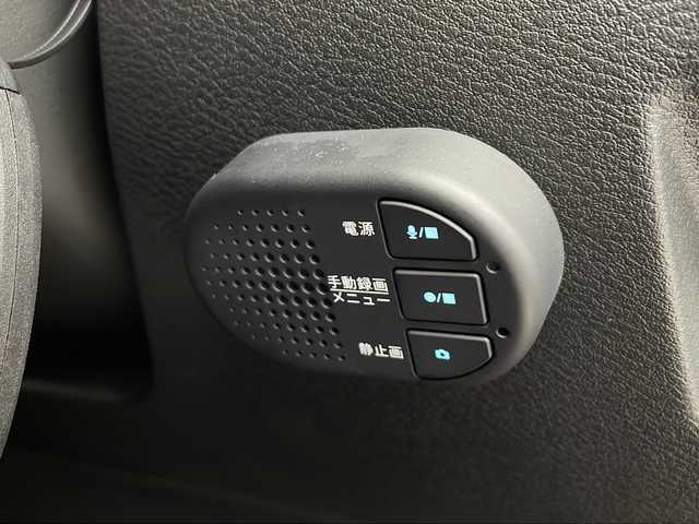 日産 オーラ G レザーエディション 愛知県 2023(令5)年 0.5万km ガーネットレッド/スーパーブラック 2トーン /禁煙車・ワンオーナー車//純正ナビ//フルセグTV・Bluetooth・HDMI・USB//インテリジェントアラウンドビューモニター//ETC2.0//ドライブレコーダー//ワイヤレス充電//BOSE//インテリジェントルームミラー//プロパイロット//本革シート//純正17インチアルミホイール//インテリジェントエマージェンシーブレーキ//ヒルスタートアシスト//踏み間違い衝突防止アシスト//標識検知//インテリジェントFCW(前方衝突予測警報)//車線逸脱警報//インテリジェントDA(ふらつき警報)//インテリジェントLI(車線逸脱防止支援システム)//フロント&バックソナー//インテリジェントBSI(後側方衝突防止支援システム)//BSW(後側方車両検知警報)//RCTA(後退時車両検知警報)//車両検知警報//アイドリングストップ//イモビライザー//横滑り防止//アダプティブLEDヘッドライトシステム//インテリジェントオートライト//フロントフォグランプ//EVモード//プッシュスタート//電子パーキングブレーキ//オートブレーキホールド//ステアリングスイッチ//純正フロアマット//スペアキー2本//新車保証書//取扱説明書/ナビ説明書
