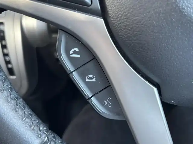 スズキ クロスビー HYBRID MZ 宮城県 2018(平30)年 8.3万km ピュアホワイトP 登録時走行距離82459km/純正ＳＤナビ/フルセグＴＶ/ＣＤ／ＤＶＤ／Ｂｌｕｅｔｏｏｔｈ／ＵＳＢ/全方位カメラ/プッシュスタート/衝突軽減ブレーキ/クルーズコントロール/コーナーセンサー/パドルシスト/ステアリングリモコン/全席シートヒーター/アイドリングストップ/LEDライト/ETC/AUTOライト