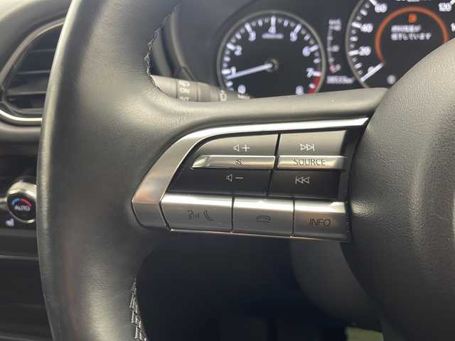 マツダ ＣＸ－３０ 20S Lパッケージ 沖縄県 2019(令1)年 3.9万km ソウルレッドクリスタルM 純正ナビ　/フルセグＴＶ　/Ｂｌｕｅｔｏｏｔｈ　/ＣＤ　/ＤＶＤ　/ＵＳＢ　/ＥＴＣ　/全方位カメラ　/ドライブレコーダー　/クルーズコントロール　/パワーバックドア　/ハンドルヒーター　/ＢＯＳＥサウンド　/ＬＥＤヘッドライト/パワーシート