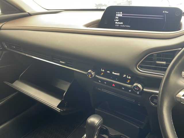 マツダ ＣＸ－３０ 20S Lパッケージ 沖縄県 2019(令1)年 3.9万km ソウルレッドクリスタルM 純正ナビ　/フルセグＴＶ　/Ｂｌｕｅｔｏｏｔｈ　/ＣＤ　/ＤＶＤ　/ＵＳＢ　/ＥＴＣ　/全方位カメラ　/ドライブレコーダー　/クルーズコントロール　/パワーバックドア　/ハンドルヒーター　/ＢＯＳＥサウンド　/ＬＥＤヘッドライト/パワーシート