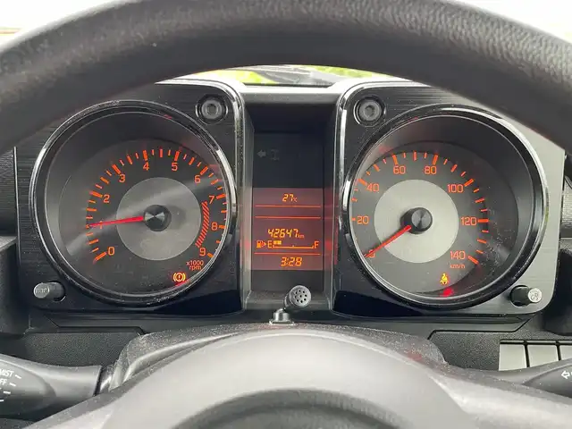 スズキ ジムニー XL 新潟県 2020(令2)年 4.3万km スペリアホワイト 4WD/社外ディスプレイオーディオ/CD/DVD/BT/USB/ETC/シートヒーター /ルーフキャリア/スマートキー/プッシュスタート/フォグランプ