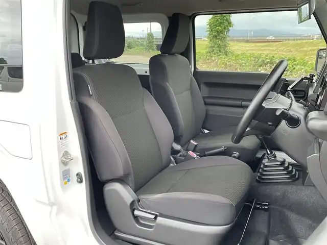 スズキ ジムニー XL 新潟県 2020(令2)年 4.3万km スペリアホワイト 4WD/社外ディスプレイオーディオ/CD/DVD/BT/USB/ETC/シートヒーター /ルーフキャリア/スマートキー/プッシュスタート/フォグランプ