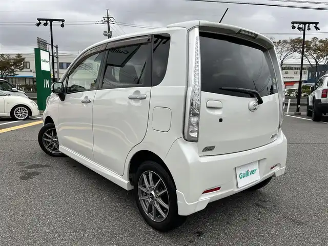 ダイハツ ムーヴ カスタム X LTD SA 鳥取県 2013(平25)年 8万km パールホワイトⅢ ワンオーナー/４・W・D/純正ナビ/ワンセグ/CD/USB/バックカメラ/LEDヘットライト/社外14インチアルミホイール/プッシュエンジンスタート/アイドリングストップ/ウィンカーミラー/電動格納ミラー/フロアマット/ドアバイザー/保証書・取扱説明書/スペアキー/スタットレスセット積込/（タイヤ溝　5分山）