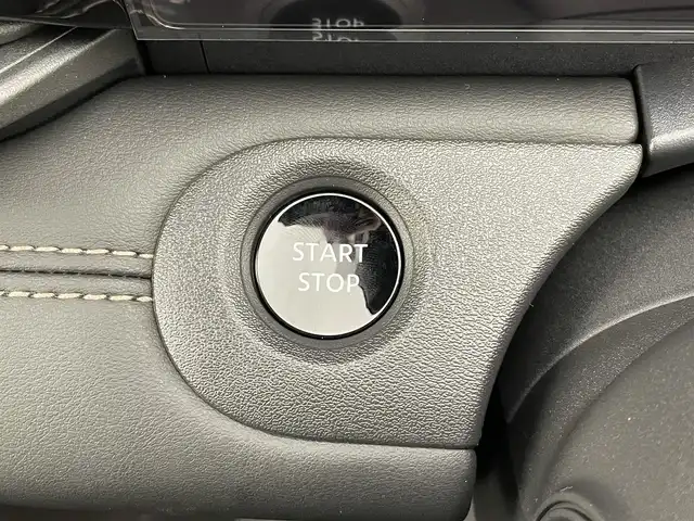 日産 セレナ e－パワー ハイウェイスター V 富山県 2025(令7)年 0.1千km プリズムホワイト 登録済未使用車/12.3型アドバンスドドライブアシストディスプレイ/（AM/FM/USB/BT/AppleCarplay/AndroidAuto）/フルセグTV/インテリジェント アラウンドビューモニター/両側パワースライドドア/プロパイロット（ナビリンク機能付）/アダプティブクルーズコントロール/エマージェンシーブレーキ/ブラインドスポットモニター/アダプティブLEDヘッドライトシステム/インテリジェントルームミラー/ワイヤレス充電器/ETC2.0ユニット（ビルトインタイプ）/ドライブレコーダー/スマートキー×２/プッシュスタート/純正16インチＡＷ/取扱説明書/保証書