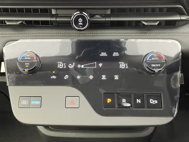 日産 セレナ e－パワー ハイウェイスター V 富山県 2025(令7)年 0.1千km プリズムホワイト 登録済未使用車/12.3型アドバンスドドライブアシストディスプレイ/（AM/FM/USB/BT/AppleCarplay/AndroidAuto）/フルセグTV/インテリジェント アラウンドビューモニター/両側パワースライドドア/プロパイロット（ナビリンク機能付）/アダプティブクルーズコントロール/エマージェンシーブレーキ/ブラインドスポットモニター/アダプティブLEDヘッドライトシステム/インテリジェントルームミラー/ワイヤレス充電器/ETC2.0ユニット（ビルトインタイプ）/ドライブレコーダー/スマートキー×２/プッシュスタート/純正16インチＡＷ/取扱説明書/保証書