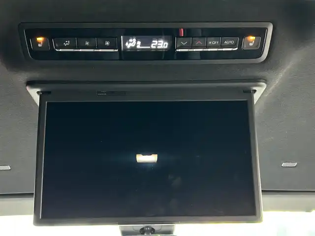 トヨタ ヴォクシー ハイブリッド S－Z 宮城県 2022(令4)年 5.6万km グリッターブラックガラスフレーク ディスプレイオーディオプラス/・車載メモリーナビ/・DVD/CD/・AM/FM/・地デジTV/・12スピーカー/・USB入力/・HDMI入力/・AppleCarPlay/AndroidAuto/・先読みエコドライブ/・ETC2.0ユニット/快適利便High/・ハンズフリーパワースライドドア/・パワーバックドア/・ナノイーX/・ステアリングヒーター/・シートヒーター【1列目2列目】/・オットマン/・角度調整付アームレスト/プロジェクター式LEDヘッドランプ/・アダプティブハイビームシステム/＝＝＝/セーフティセンス/・プリクラッシュセーフティ/・レーントレーシングアシスト/・レーンディパーチャーアラート/・レーダークルーズコントロール/・オートマチックハイビーム/・ロードサインアシスト/・ドライバー異常時対応システム/・プロアクティブドライビングアシスト/・発進遅れ告知機能/パーキングサポートブレーキ/純正フリップダウンモニター/AC100V/1500Wコンセント/両側パワースライドドア/スマートキー＆プッシュスタート/スペアキー/純正17インチアルミホイール