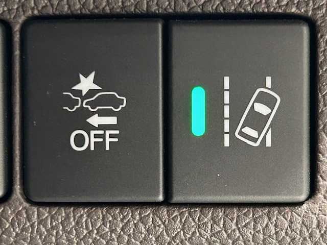 ホンダ フリード ハイブリット G ホンダセンシング 宮城県 2022(令4)年 8.1万km シルバーミストグリーンM 4WD/ホンダセンシング/・衝突軽減ブレーキ/・誤発進抑制機能/・後方誤発進抑制機能/・歩行者事故低減ステアリング/・アダプティブクルーズコントロール/・車線維持支援システム/・路外逸脱抑制機能/・標識認識機能/・先行車発進お知らせ機能/社外ナビ（CN-F1X10BHD）/・Bluetooth/CD/DVD//・フルセグTV/HDMI/Blu-ray/・純正ビルドインETC/・バックカメラ/・ドライブレコーダー前方/・デジタルインナーミラー/両側パワースライドドア/オービスレーダー/革巻きステアリング/・ステアリングスイッチ/プッシュスタート/・リモコンキー/・スペアキー/布シート/・シートヒーター（運転席＋助手席）/3列シート/オートライト/オートマチックハイビーム/ワイパーヒーター/フォグランプ/純正LEDヘッドライト/純正15インチアルミホイール