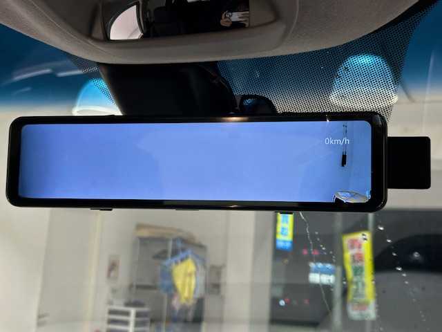 ホンダ フリード ハイブリット G ホンダセンシング 宮城県 2022(令4)年 8.1万km シルバーミストグリーンM 4WD/ホンダセンシング/・衝突軽減ブレーキ/・誤発進抑制機能/・後方誤発進抑制機能/・歩行者事故低減ステアリング/・アダプティブクルーズコントロール/・車線維持支援システム/・路外逸脱抑制機能/・標識認識機能/・先行車発進お知らせ機能/社外ナビ（CN-F1X10BHD）/・Bluetooth/CD/DVD//・フルセグTV/HDMI/Blu-ray/・純正ビルドインETC/・バックカメラ/・ドライブレコーダー前方/・デジタルインナーミラー/両側パワースライドドア/オービスレーダー/革巻きステアリング/・ステアリングスイッチ/プッシュスタート/・リモコンキー/・スペアキー/布シート/・シートヒーター（運転席＋助手席）/3列シート/オートライト/オートマチックハイビーム/ワイパーヒーター/フォグランプ/純正LEDヘッドライト/純正15インチアルミホイール