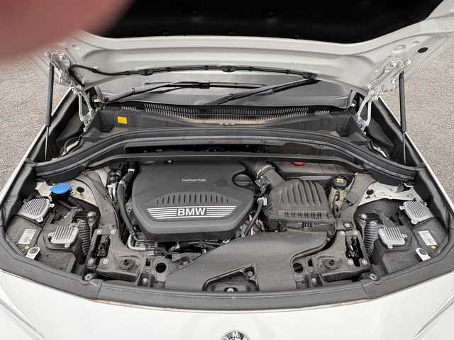 ＢＭＷ ＢＭＷ Ｘ２ 大分県 2020(令2)年 4.6万km アルピンホワイトⅢ ワンオーナー /インテリジェントセーフティ/アダプティブクルーズコントロール/レーンディパーチャーアラート/ハーフレザーシート/シートヒーター/純正HDDナビ/バックカメラ/Bluetooth/USB/純正19インチアルミホイール/前後クリアランスソナー/スマートキー/エンジンプッシュスタート/ETC/前後ドライブレコーダー