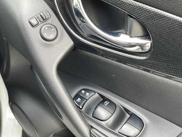 日産 エクストレイル ハイブリッド 20X エマージェンシーブレーキ 岩手県 2016(平28)年 4.9万km ブリリアントホワイトパール パノラマルーフ メーカーナビ 全周囲C ETC フルセグ デジタルインナーミラー ドラレコ ハンズフリー電動リアゲート カプロンシート シートヒーター オートLEDライト フォグ クルーズコントロール ルーフレール