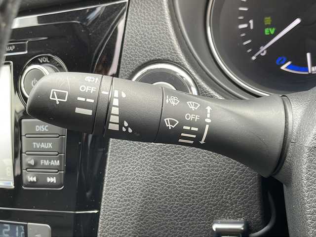 日産 エクストレイル ハイブリッド 20X エマージェンシーブレーキ 岩手県 2016(平28)年 4.9万km ブリリアントホワイトパール パノラマルーフ メーカーナビ 全周囲C ETC フルセグ デジタルインナーミラー ドラレコ ハンズフリー電動リアゲート カプロンシート シートヒーター オートLEDライト フォグ クルーズコントロール ルーフレール